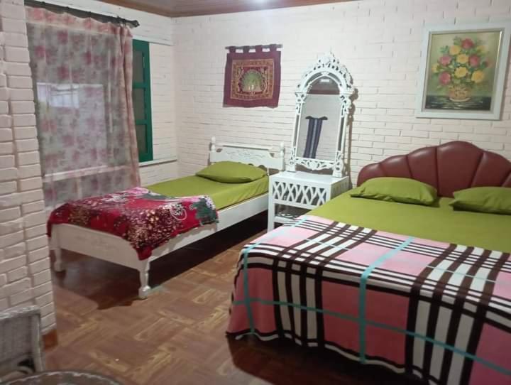 Villa Sentebale Богор Екстериор снимка